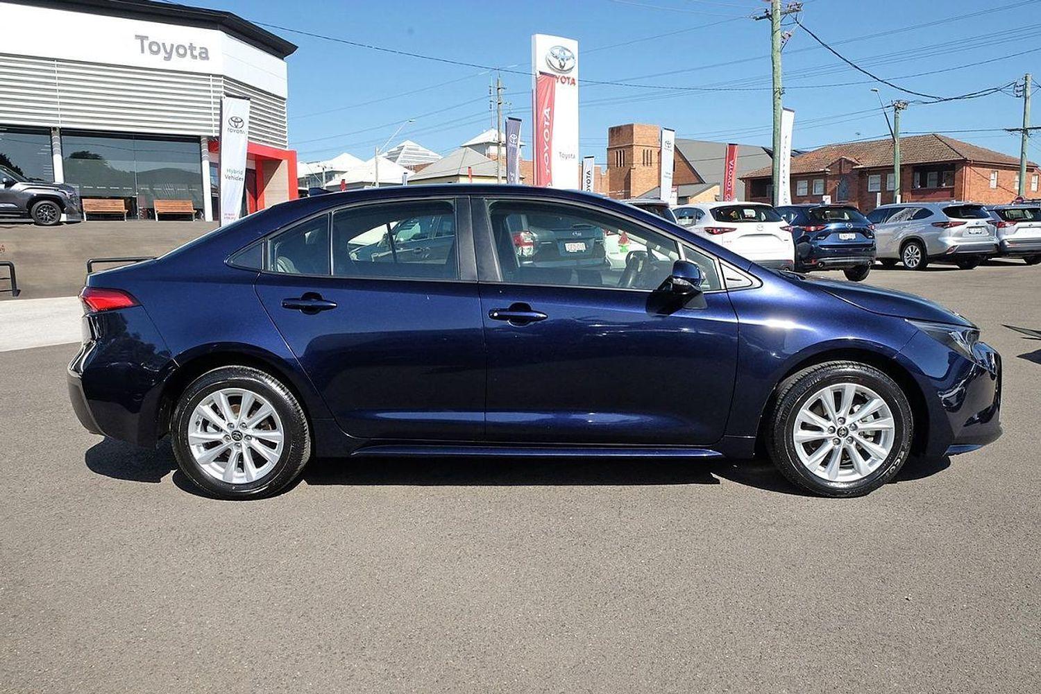 2024 Toyota Corolla Ascent Sport in Blue