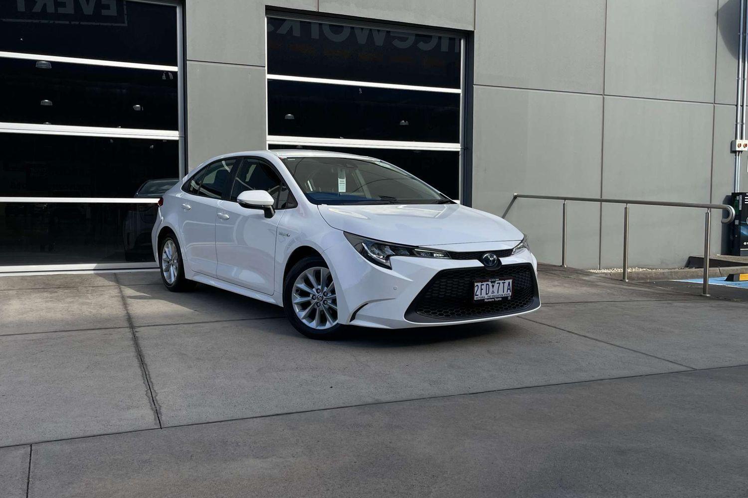 2021 Toyota Corolla Ascent Sport in White