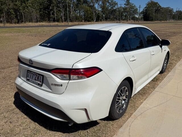 2019 Toyota Corolla Ascent Sport in White
