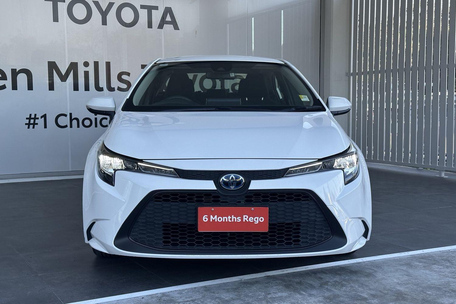 2020 Toyota Corolla Ascent Sport in White