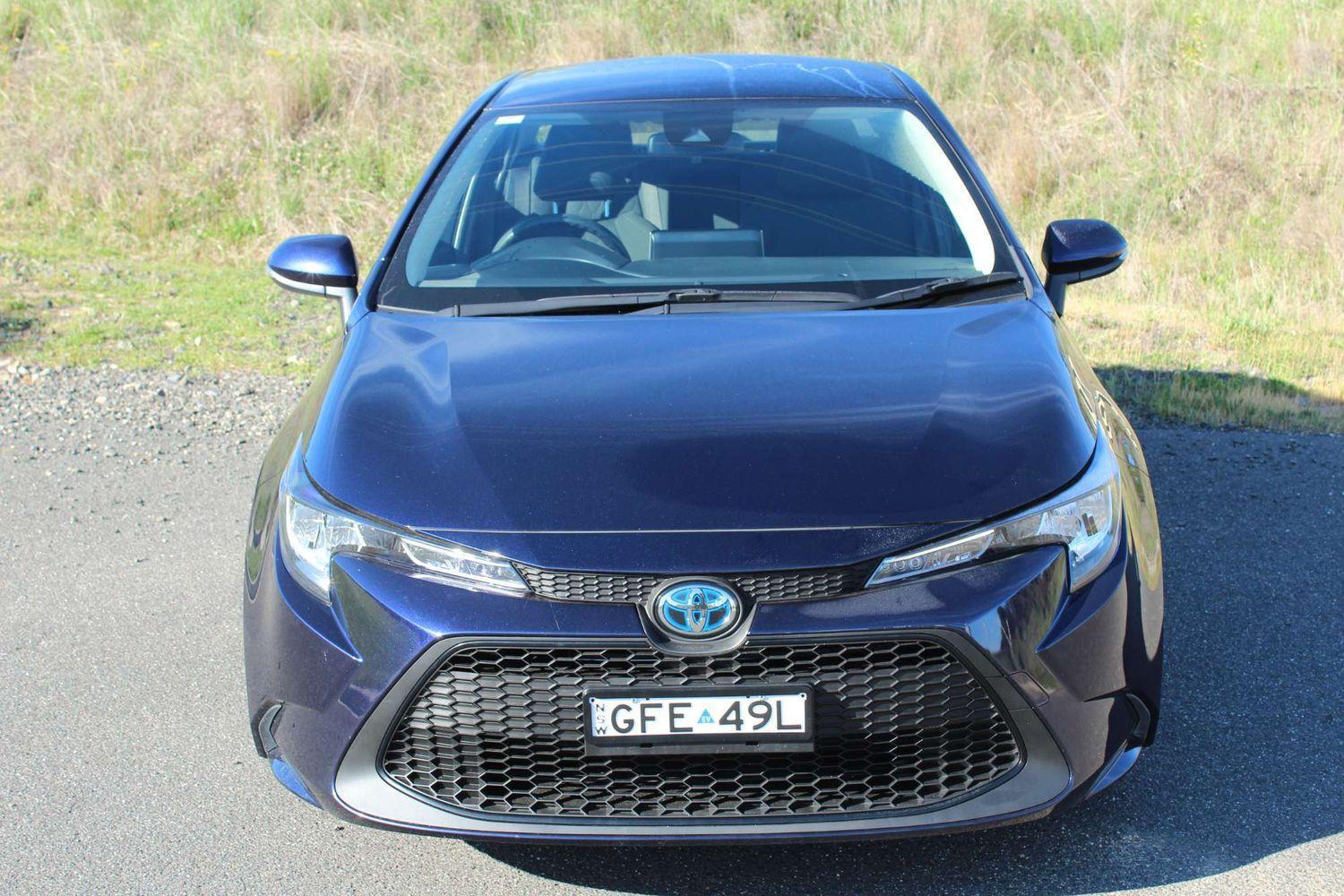 2021 Toyota Corolla Ascent Sport in Blue