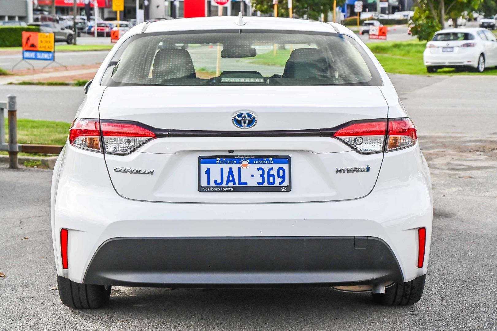 2024 Toyota Corolla Ascent Sport in White