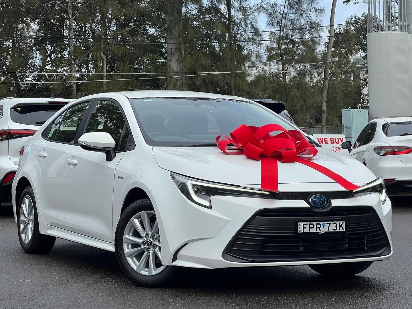2025 Toyota Corolla Ascent Sport in White
