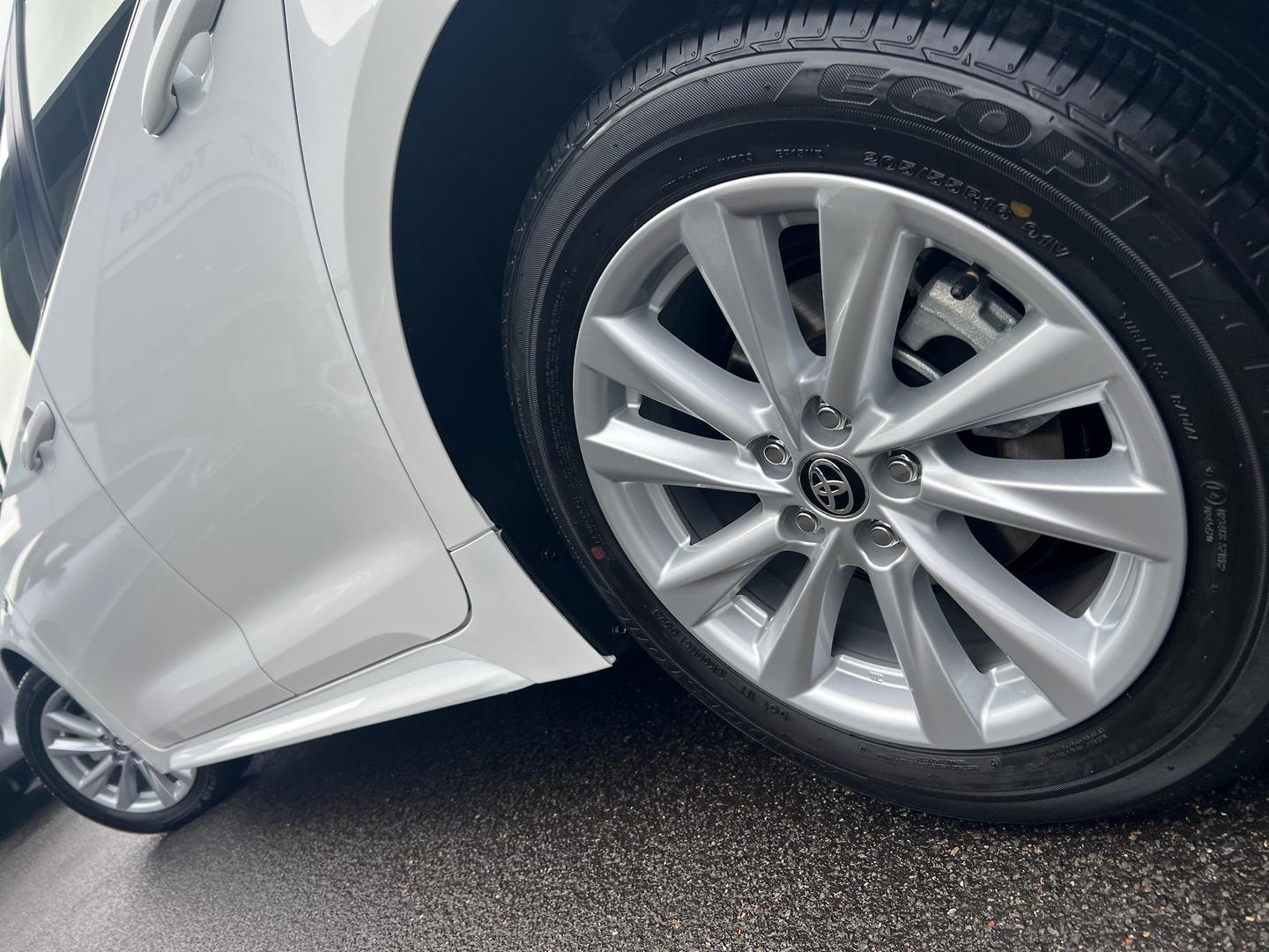 2025 Toyota Corolla Ascent Sport in White