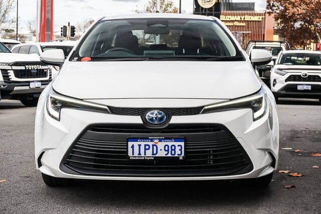 2025 Toyota Corolla Ascent Sport in White