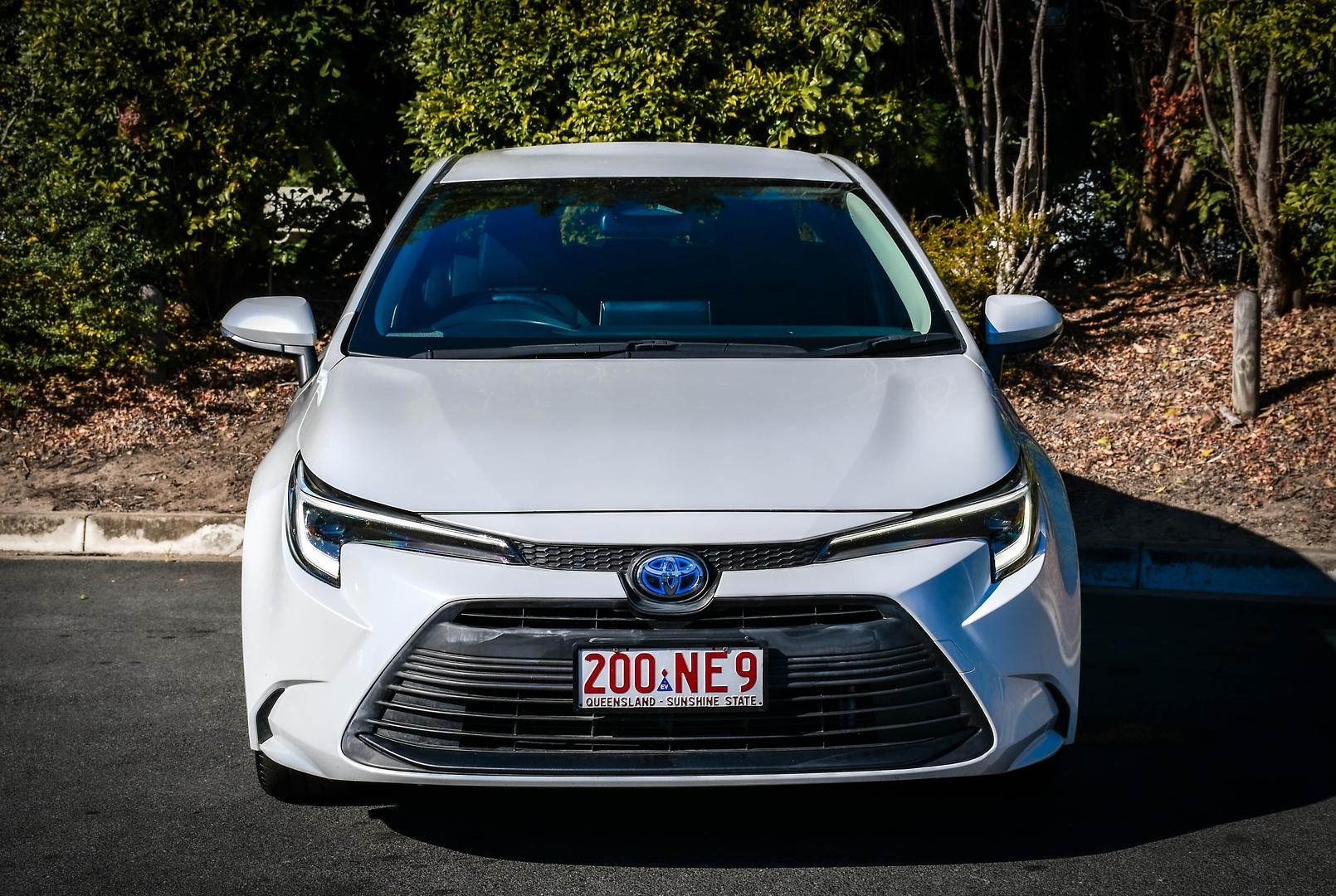 2025 Toyota Corolla Ascent Sport in White