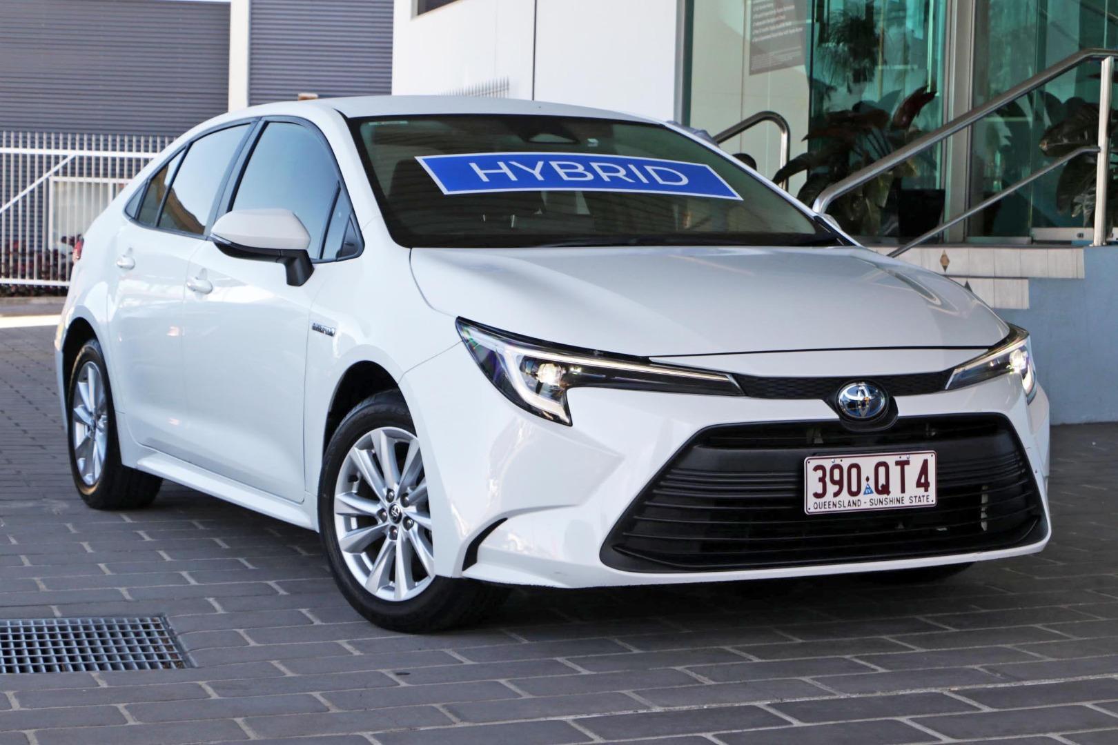 2023 Toyota Corolla Ascent Sport in White