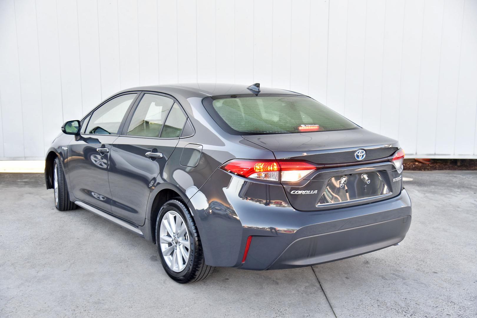2024 Toyota Corolla Ascent Sport in Grey