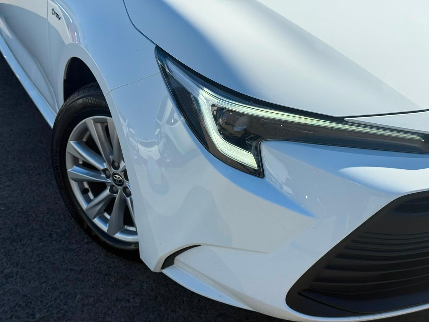 2024 Toyota Corolla Ascent Sport in White