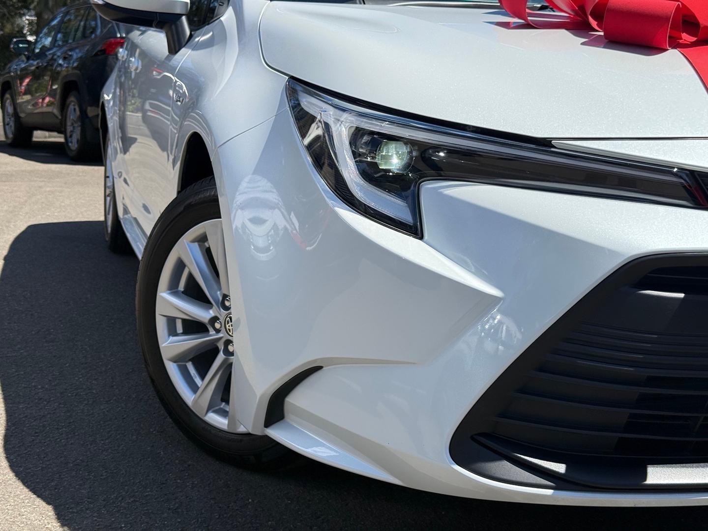2025 Toyota Corolla Ascent Sport in White