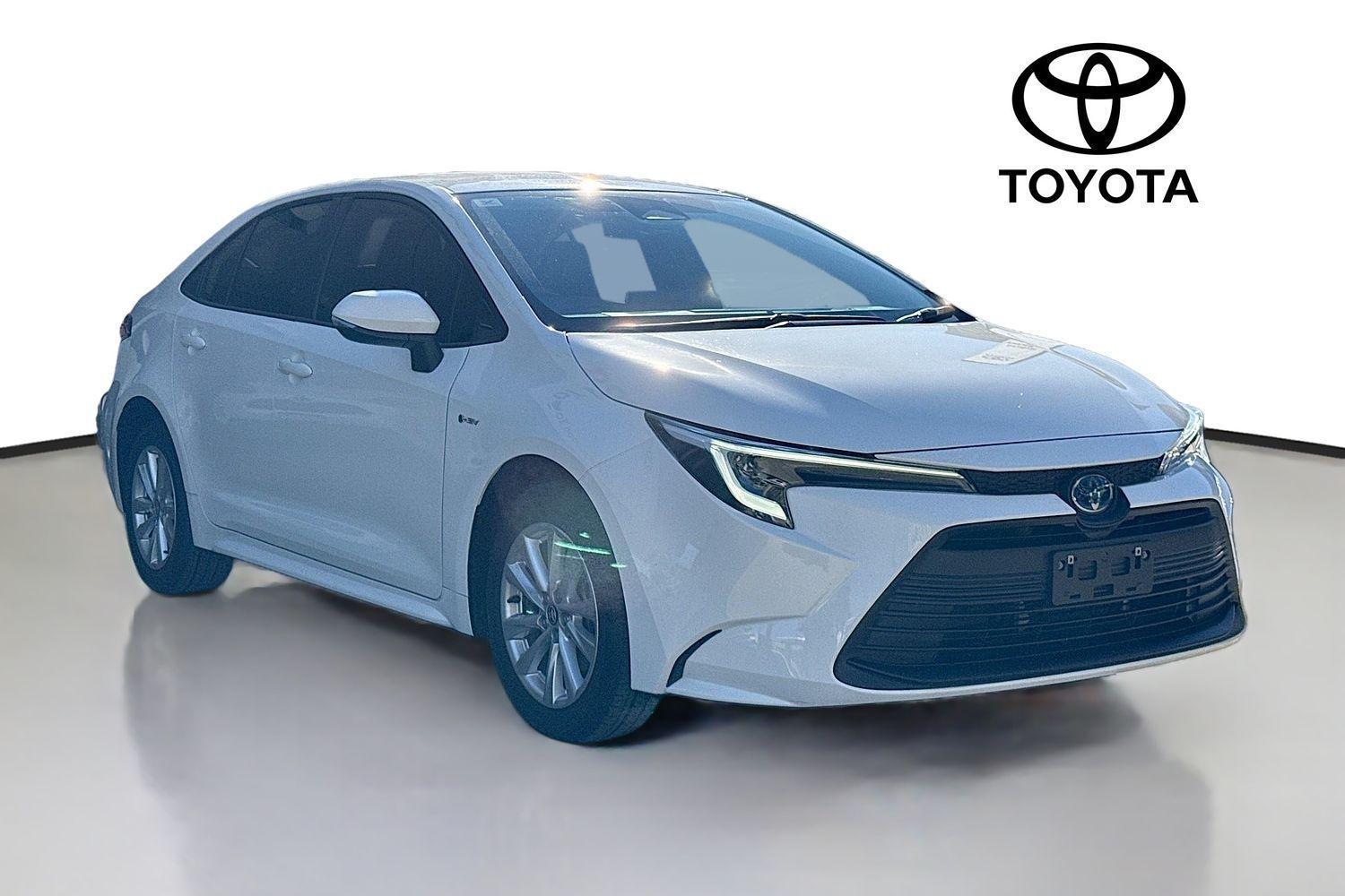 2025 Toyota Corolla Ascent Sport in White