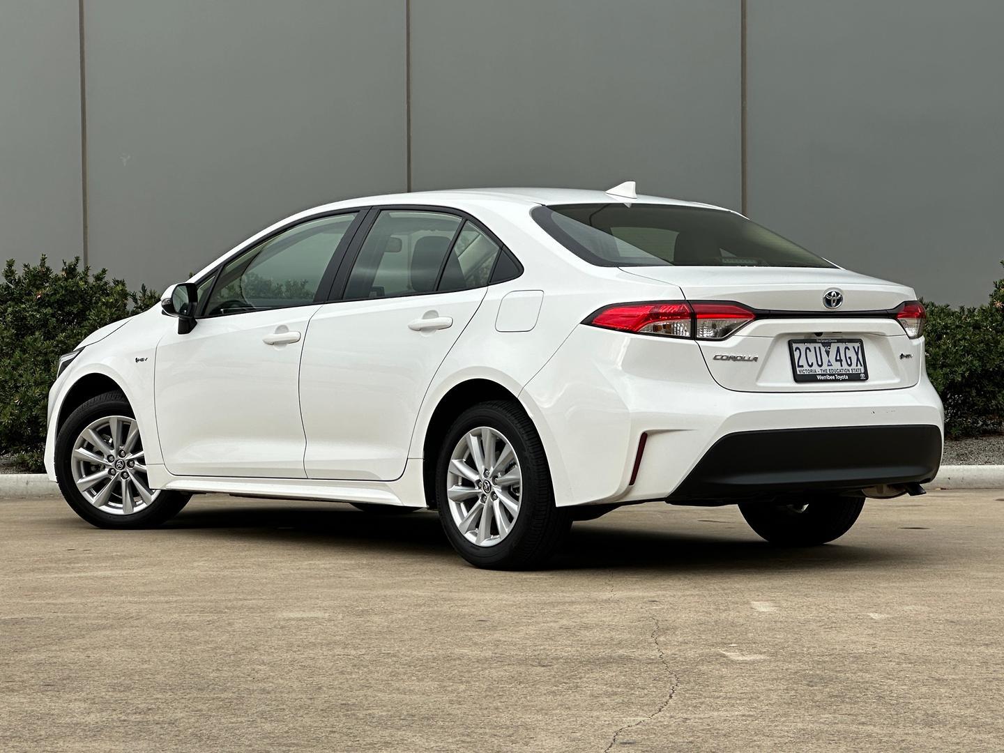 2025 Toyota Corolla Ascent Sport in White