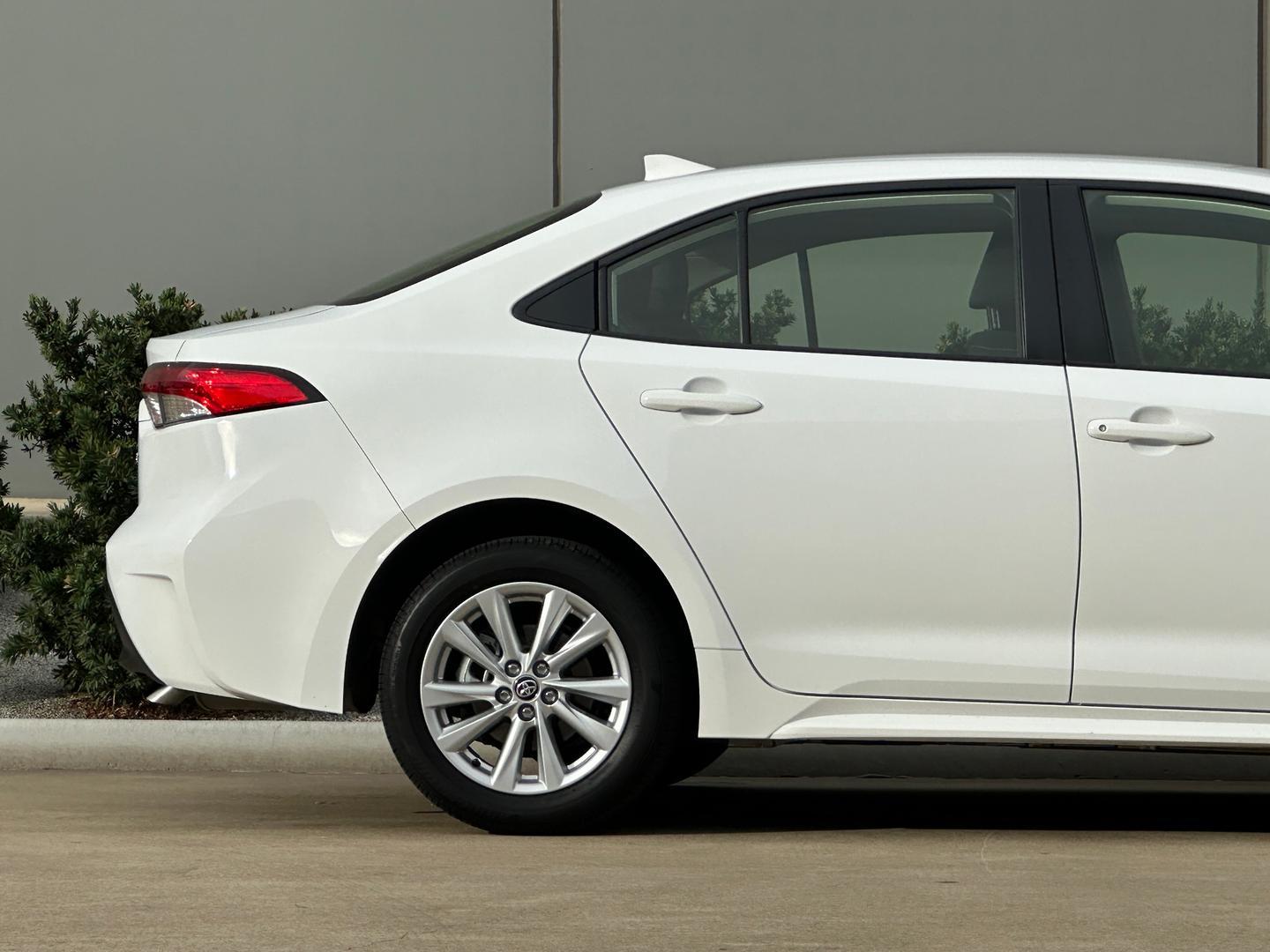 2025 Toyota Corolla Ascent Sport in White