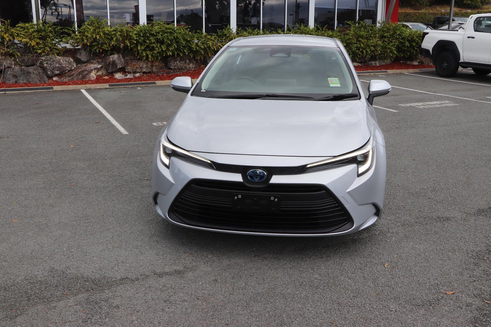 2025 Toyota Corolla Ascent Sport in Silver