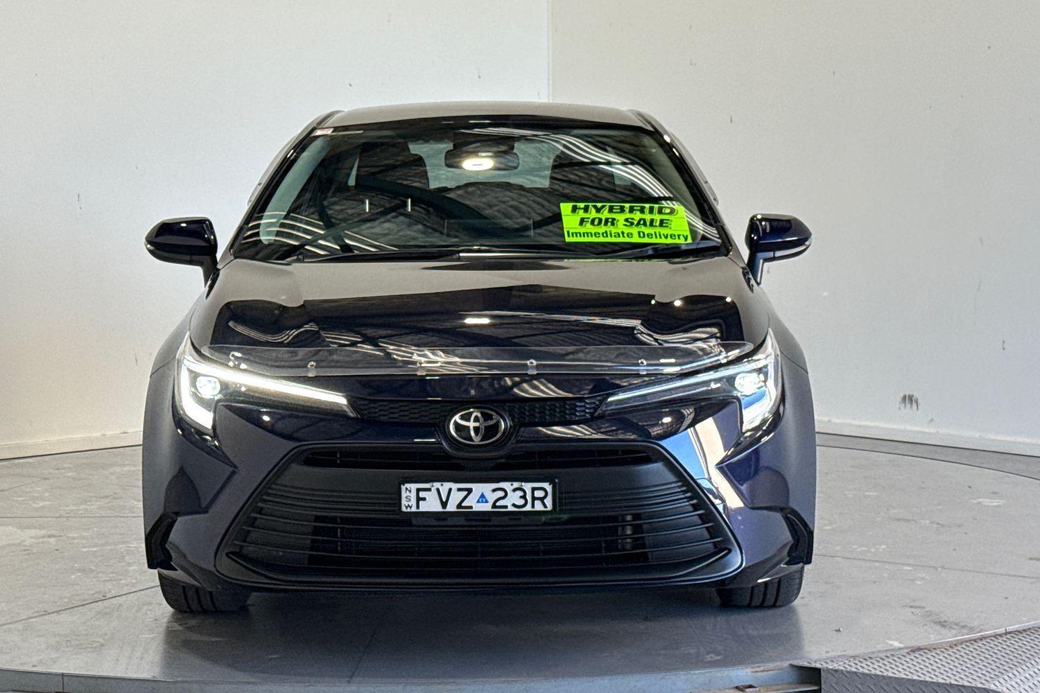 2025 Toyota Corolla Ascent Sport in Blue