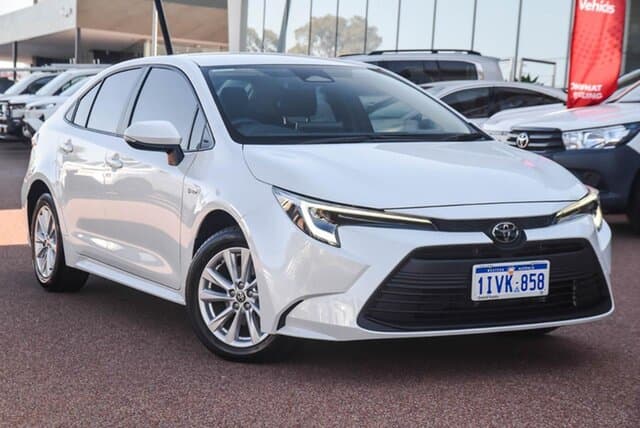 2025 Toyota Corolla Ascent Sport in White
