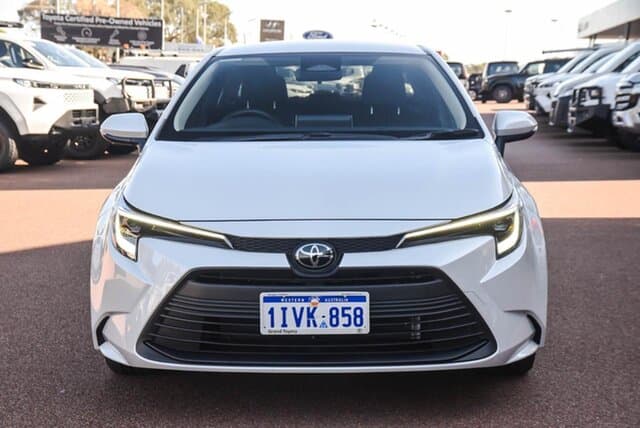 2025 Toyota Corolla Ascent Sport in White