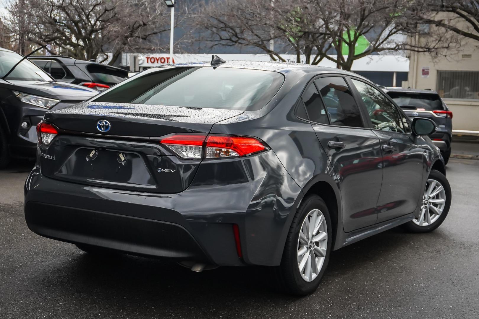2025 Toyota Corolla SX in Grey