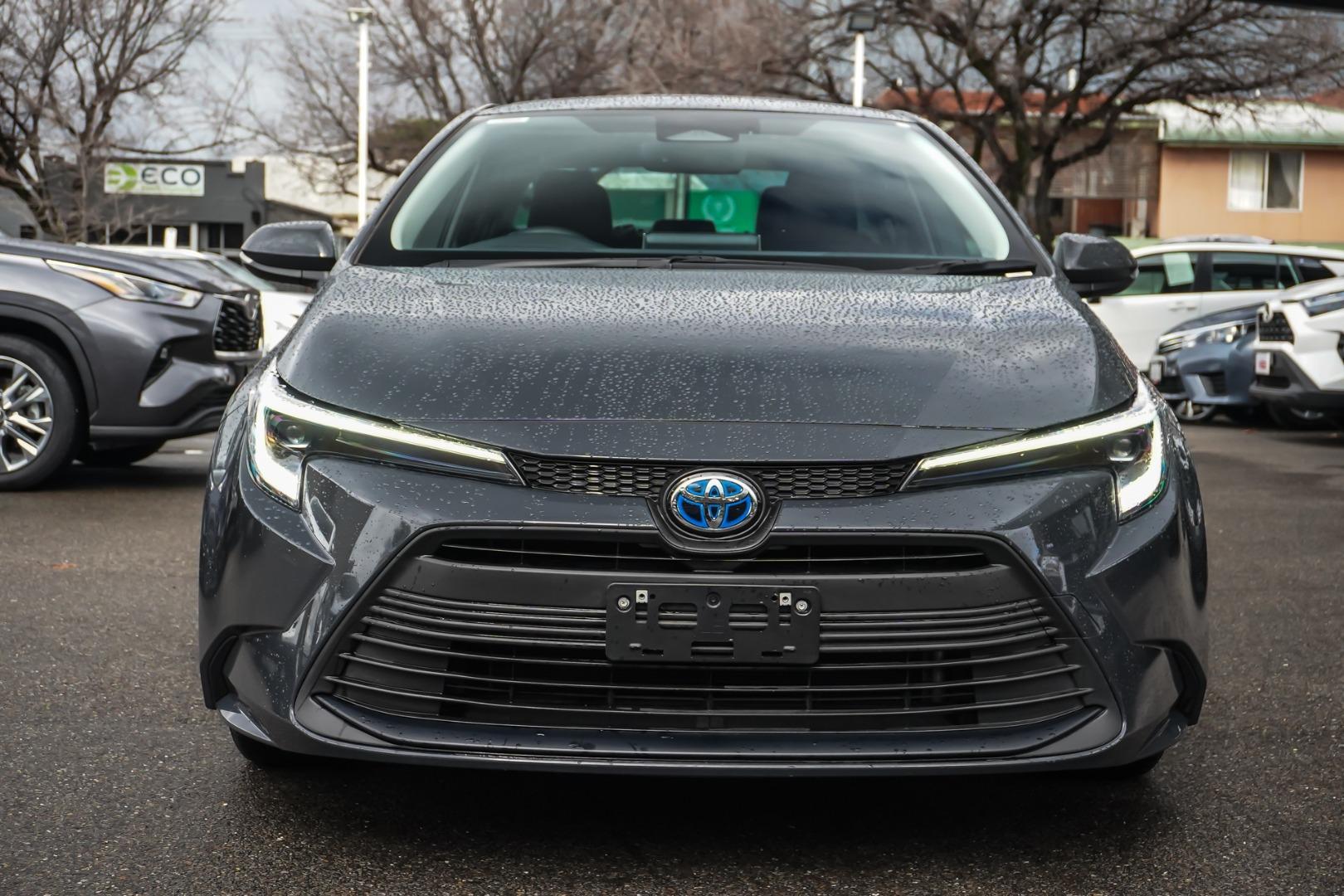 2025 Toyota Corolla SX in Grey