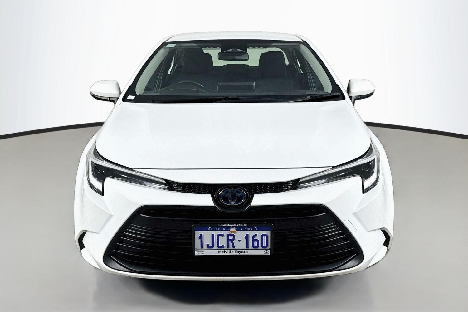 2024 Toyota Corolla Ascent Sport in White