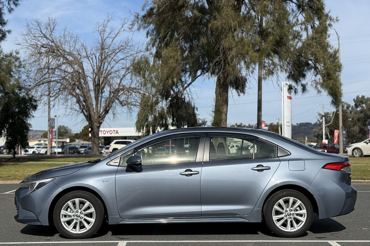 2025 Toyota Corolla Ascent Sport in Grey