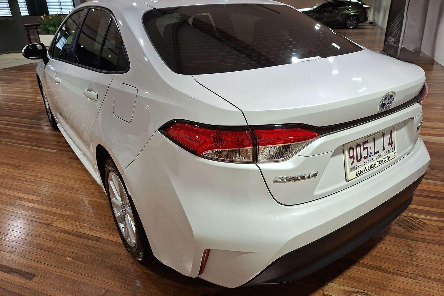 2024 Toyota Corolla Ascent Sport in White