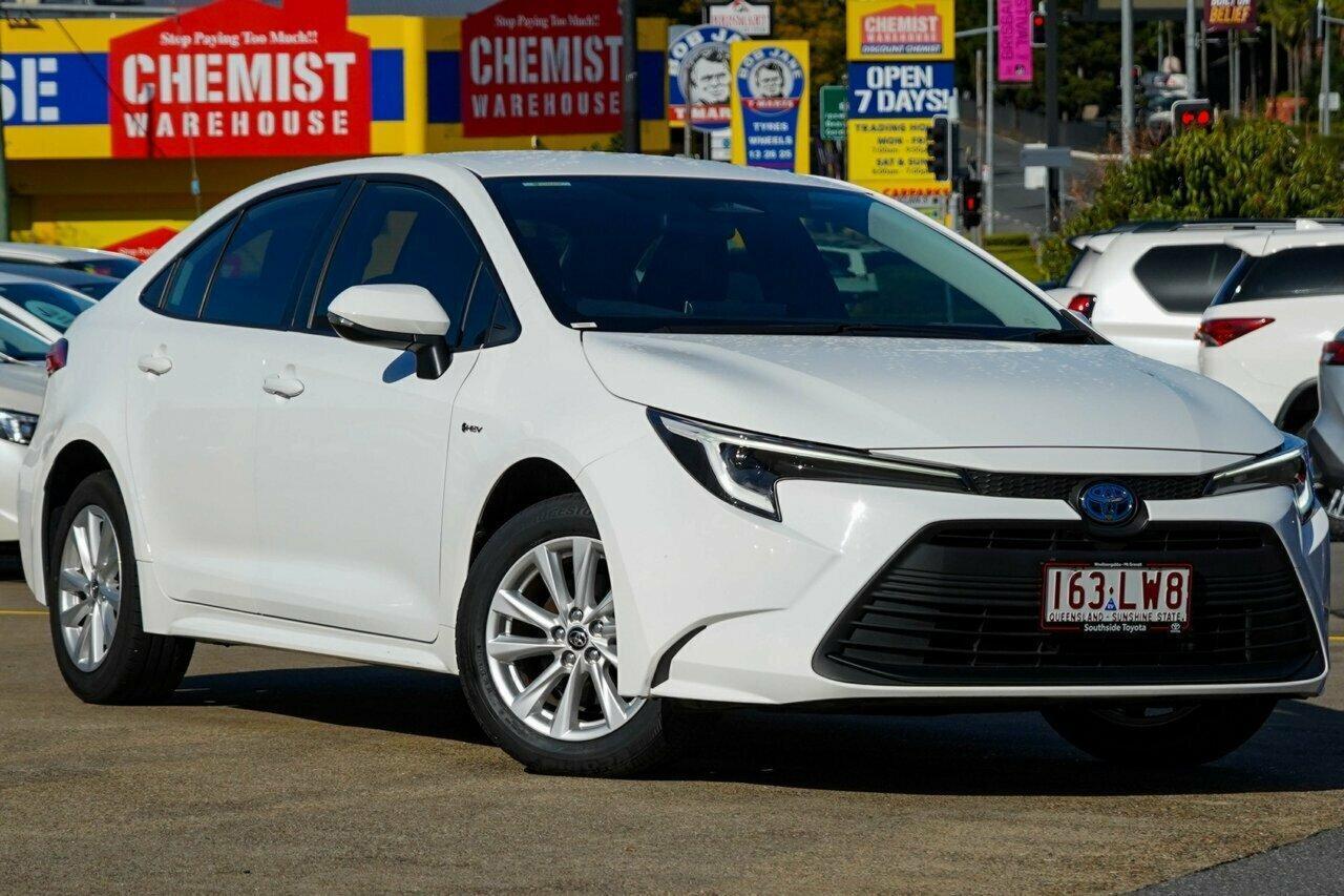 2024 Toyota Corolla Ascent Sport in White