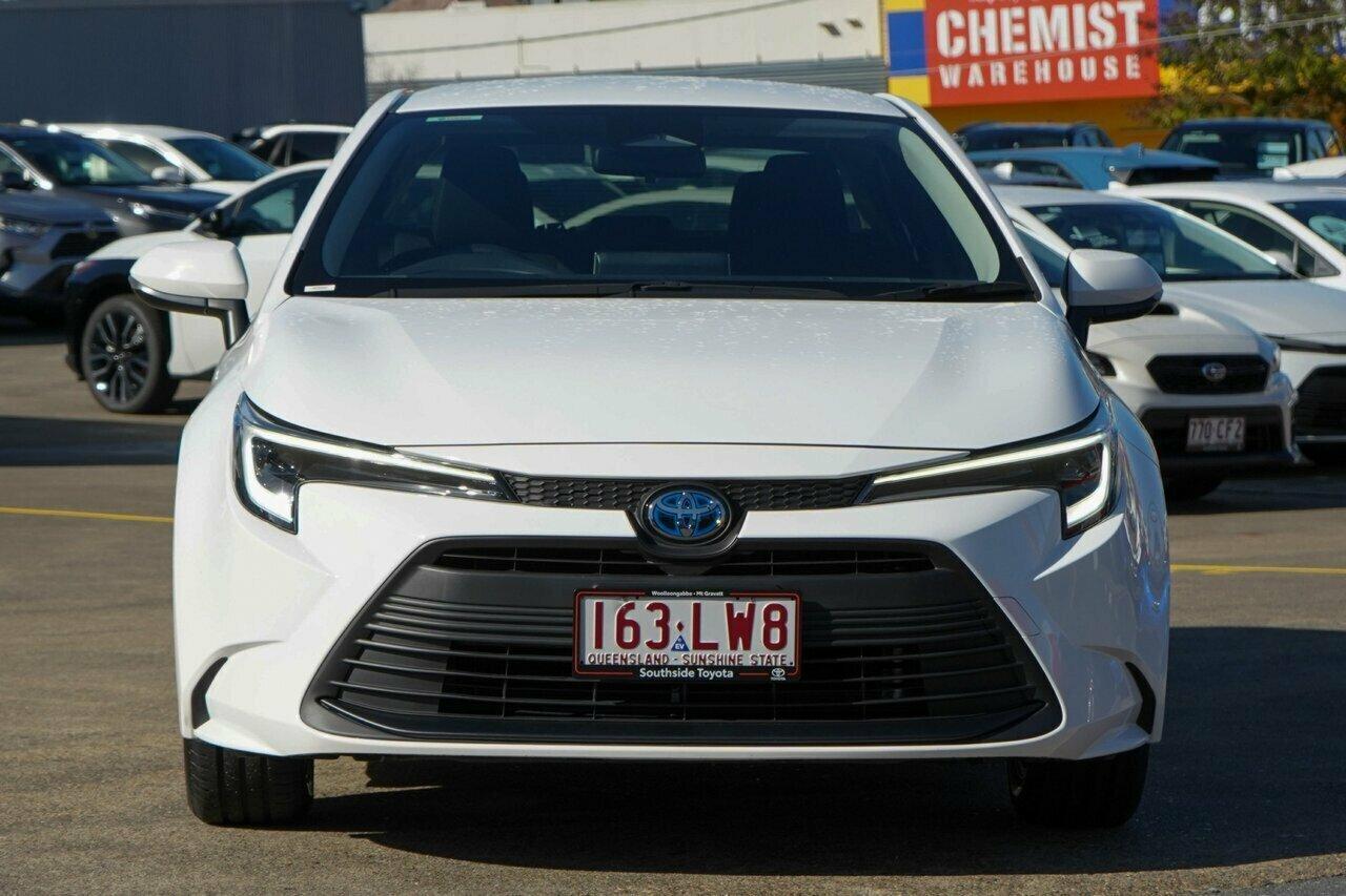 2024 Toyota Corolla Ascent Sport in White