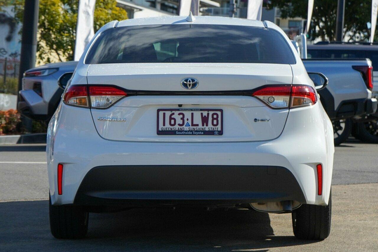 2024 Toyota Corolla Ascent Sport in White