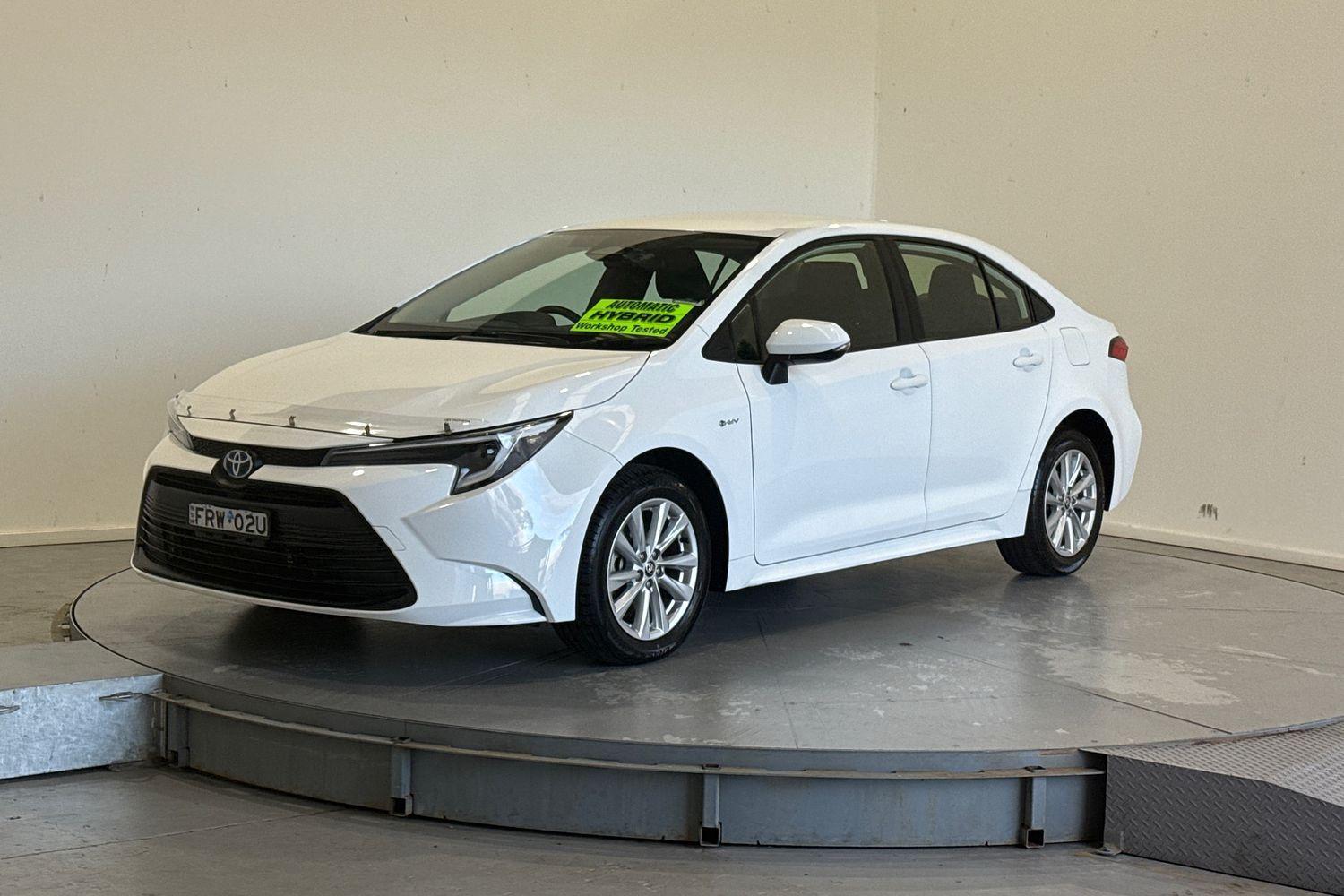 2024 Toyota Corolla Ascent Sport in White