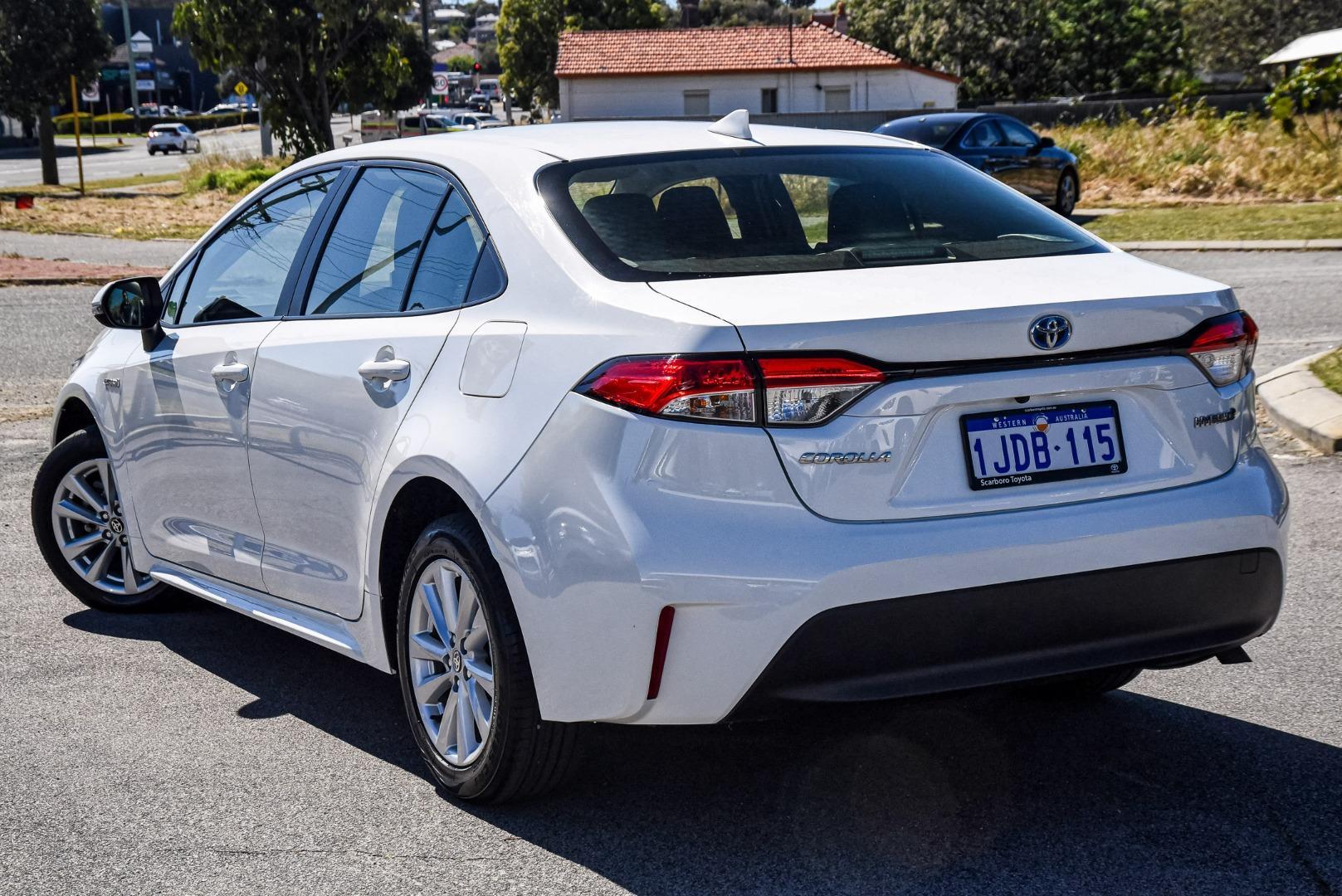 2023 Toyota Corolla Ascent Sport in White