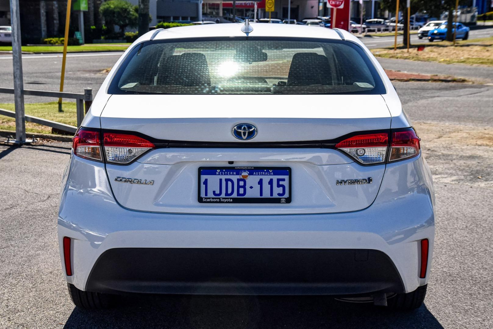 2023 Toyota Corolla Ascent Sport in White