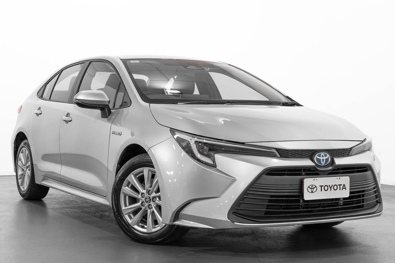 2023 Toyota Corolla Ascent Sport in Silver