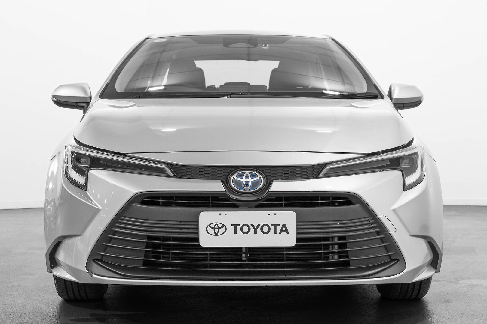 2023 Toyota Corolla Ascent Sport in Silver