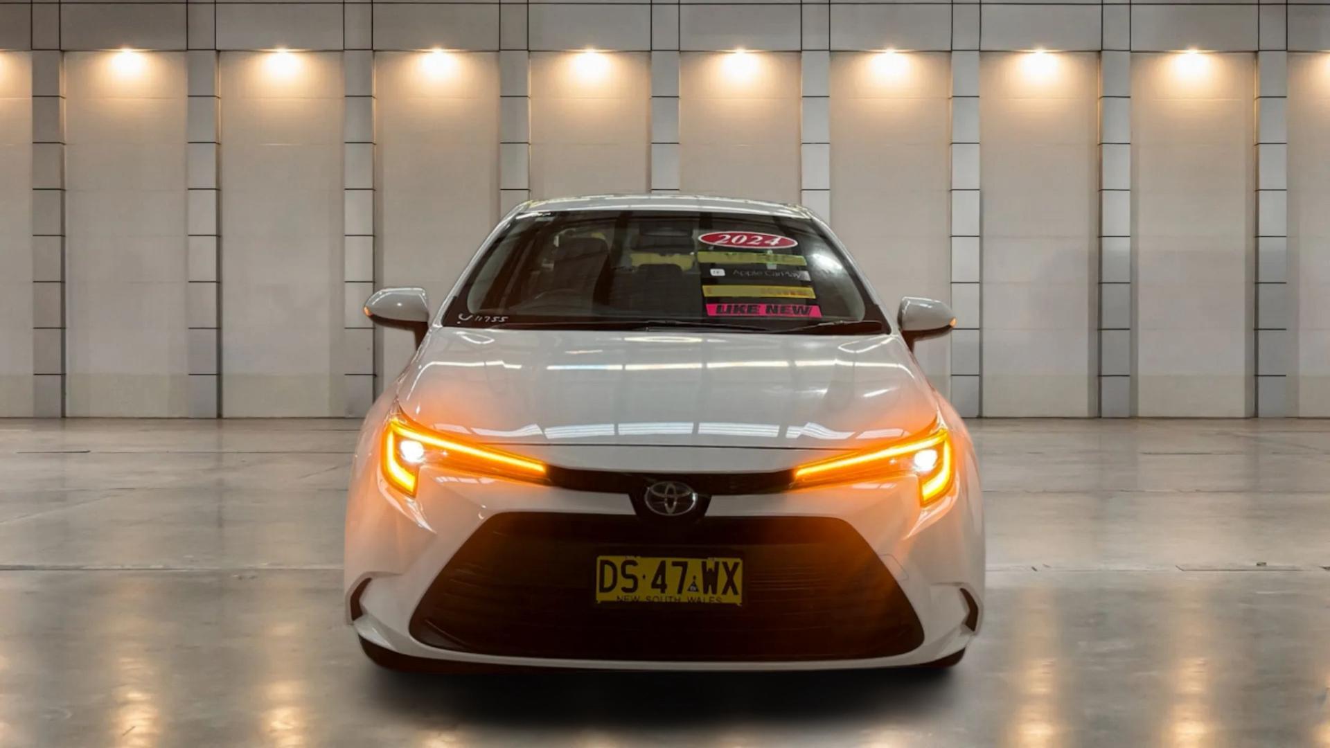 2024 Toyota Corolla Ascent Sport in White