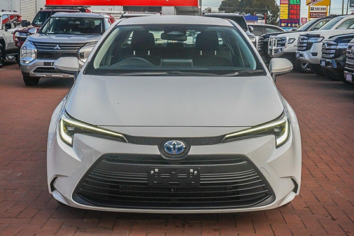 2025 Toyota Corolla Ascent Sport in White