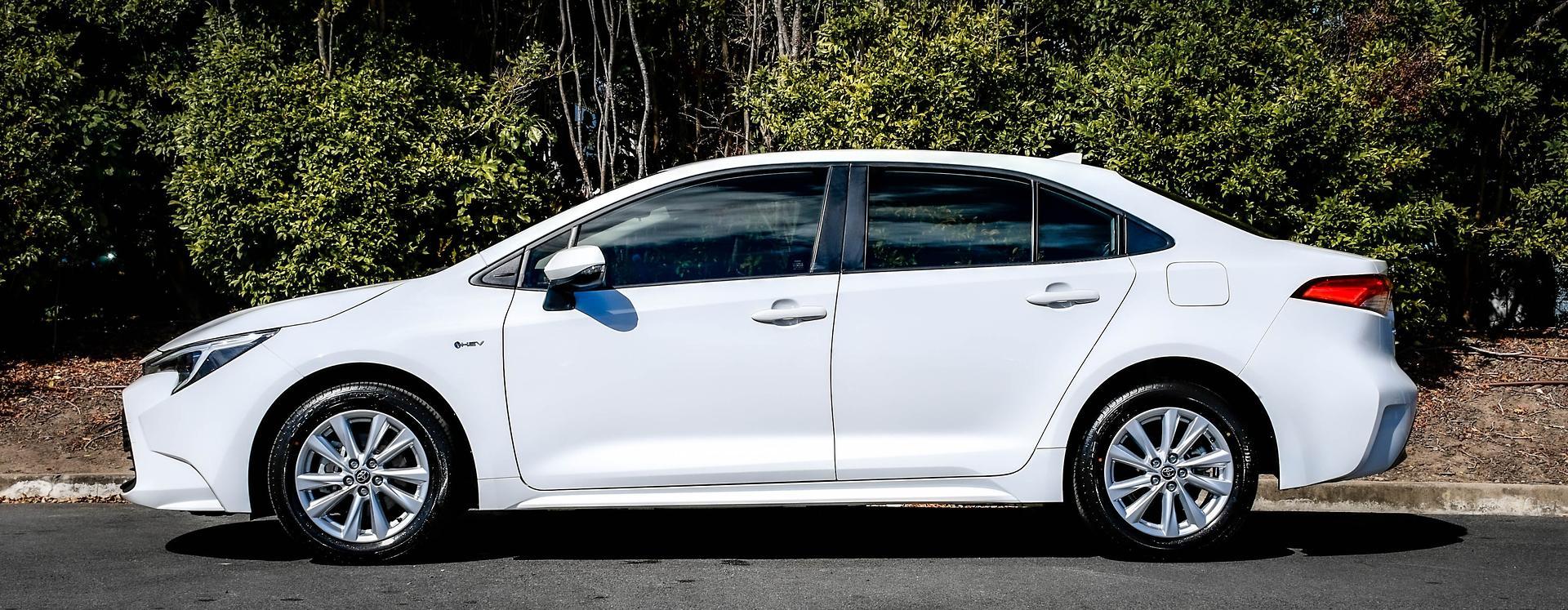 2025 Toyota Corolla Ascent Sport in White