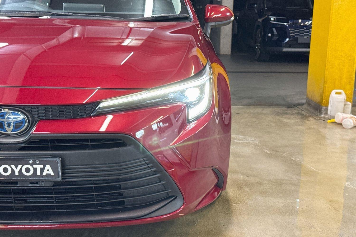2023 Toyota Corolla Ascent Sport in Red