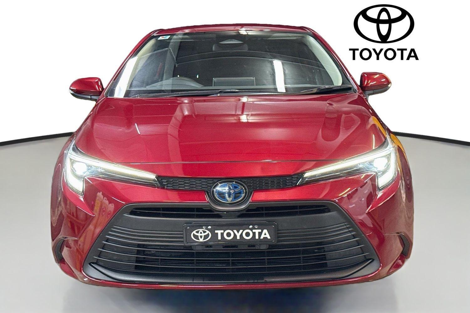 2023 Toyota Corolla Ascent Sport in Red