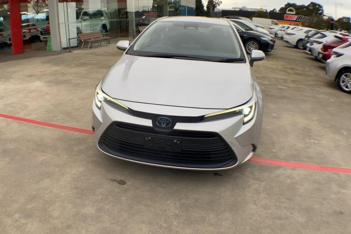 2022 Toyota Corolla Ascent Sport in Silver