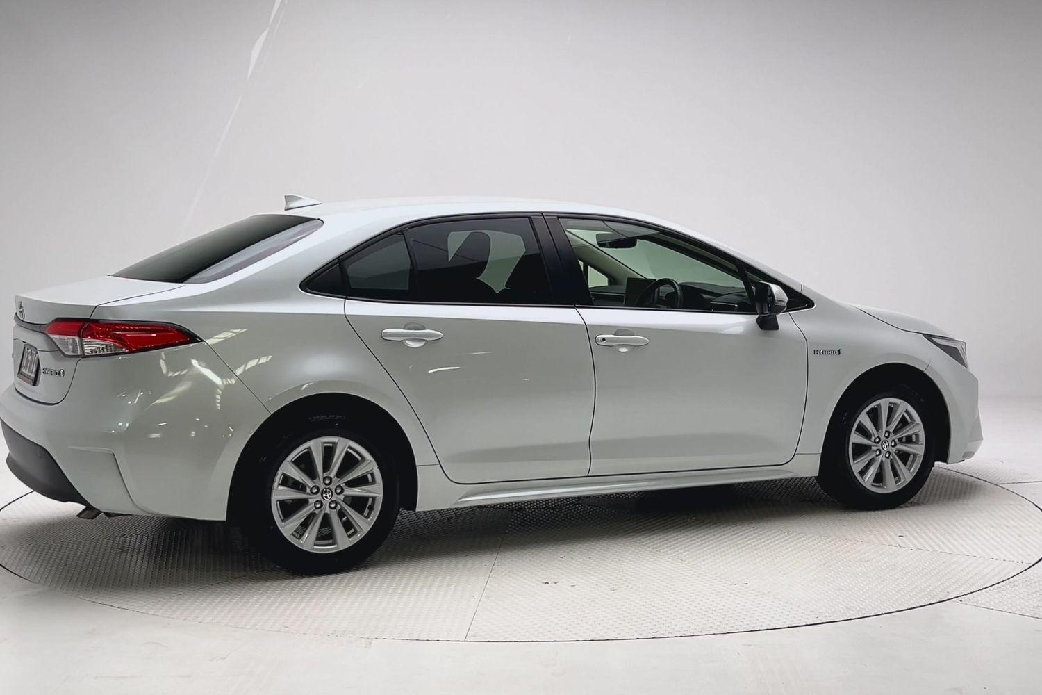 2023 Toyota Corolla SX in White