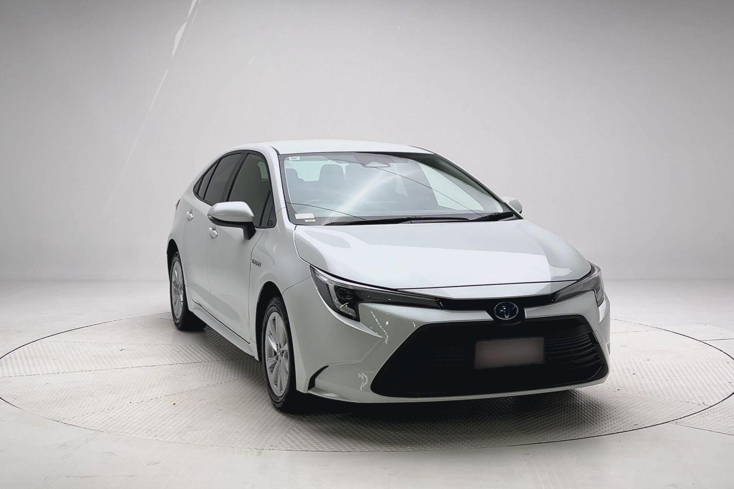 2023 Toyota Corolla SX in White