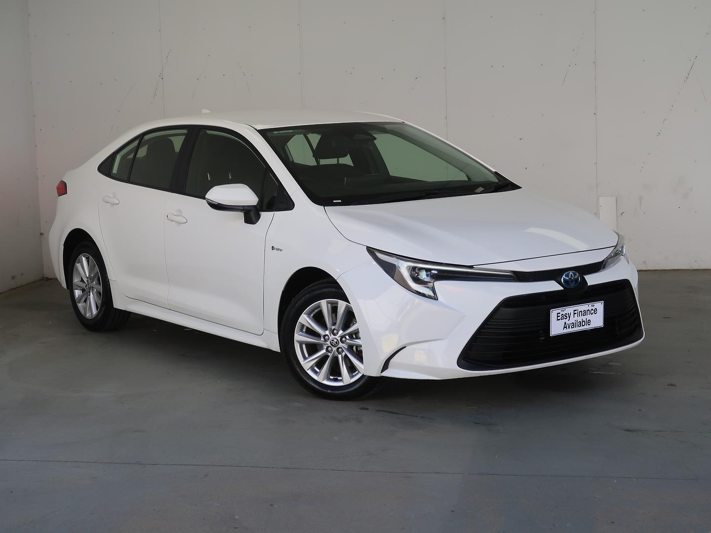 2024 Toyota Corolla Ascent Sport in White