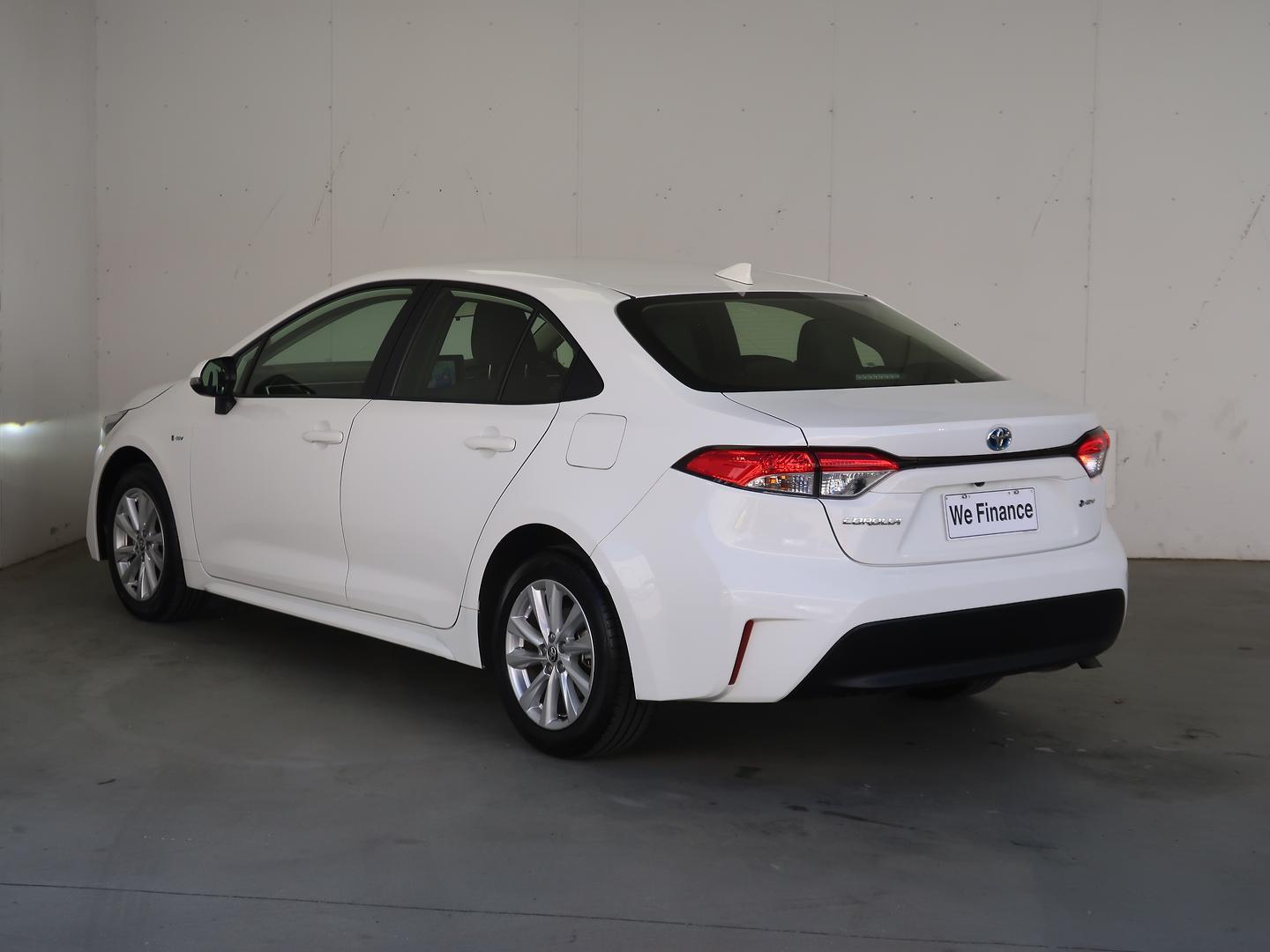 2024 Toyota Corolla Ascent Sport in White