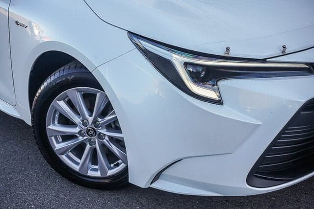 2024 Toyota Corolla Ascent Sport in White