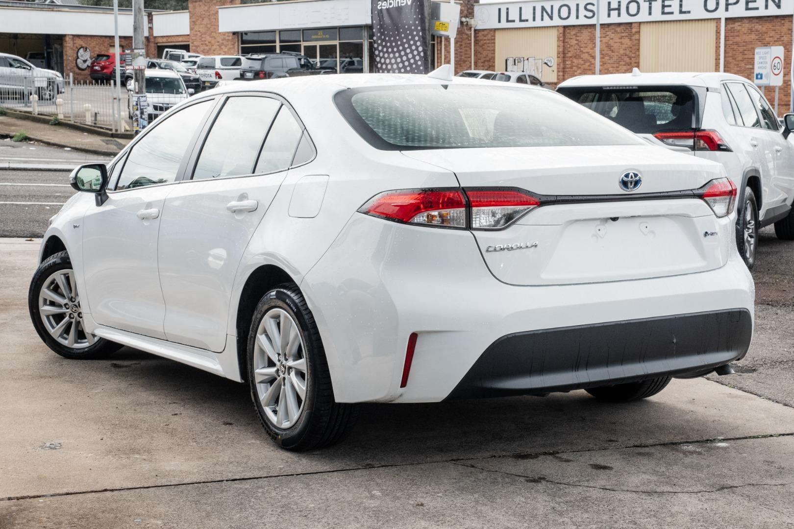 2024 Toyota Corolla Ascent Sport in White