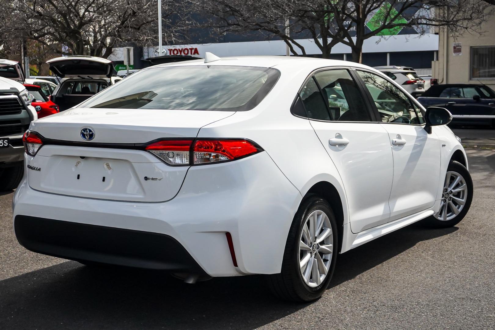 2025 Toyota Corolla Ascent Sport in White