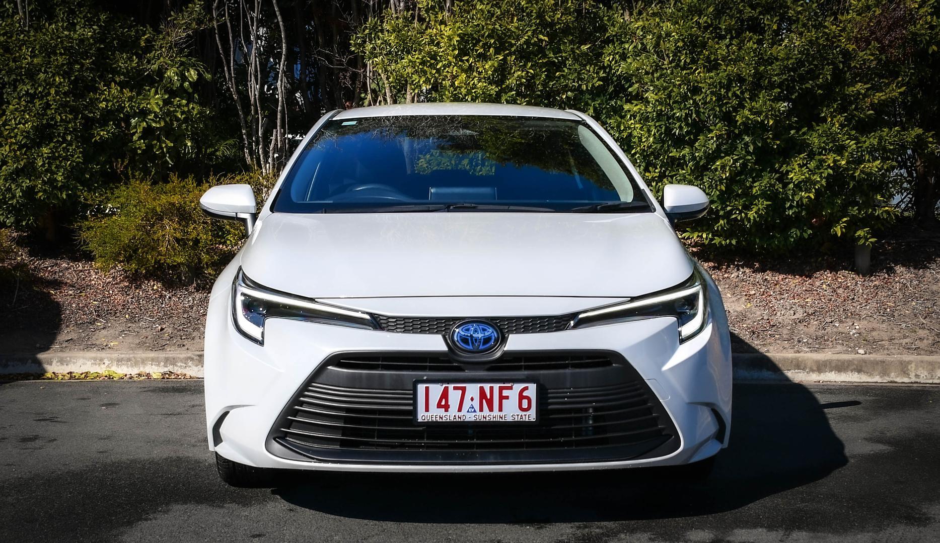2025 Toyota Corolla Ascent Sport in White