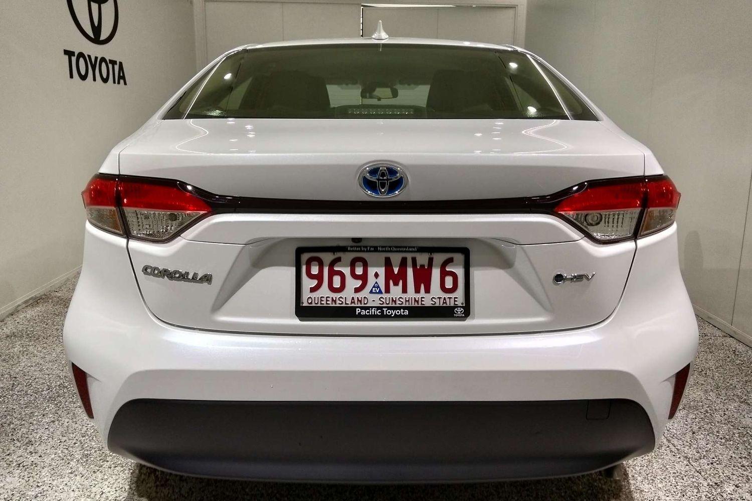 2025 Toyota Corolla Ascent Sport in White