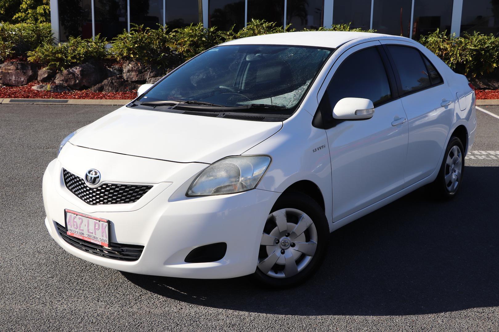 2009 Toyota Yaris YRS in White